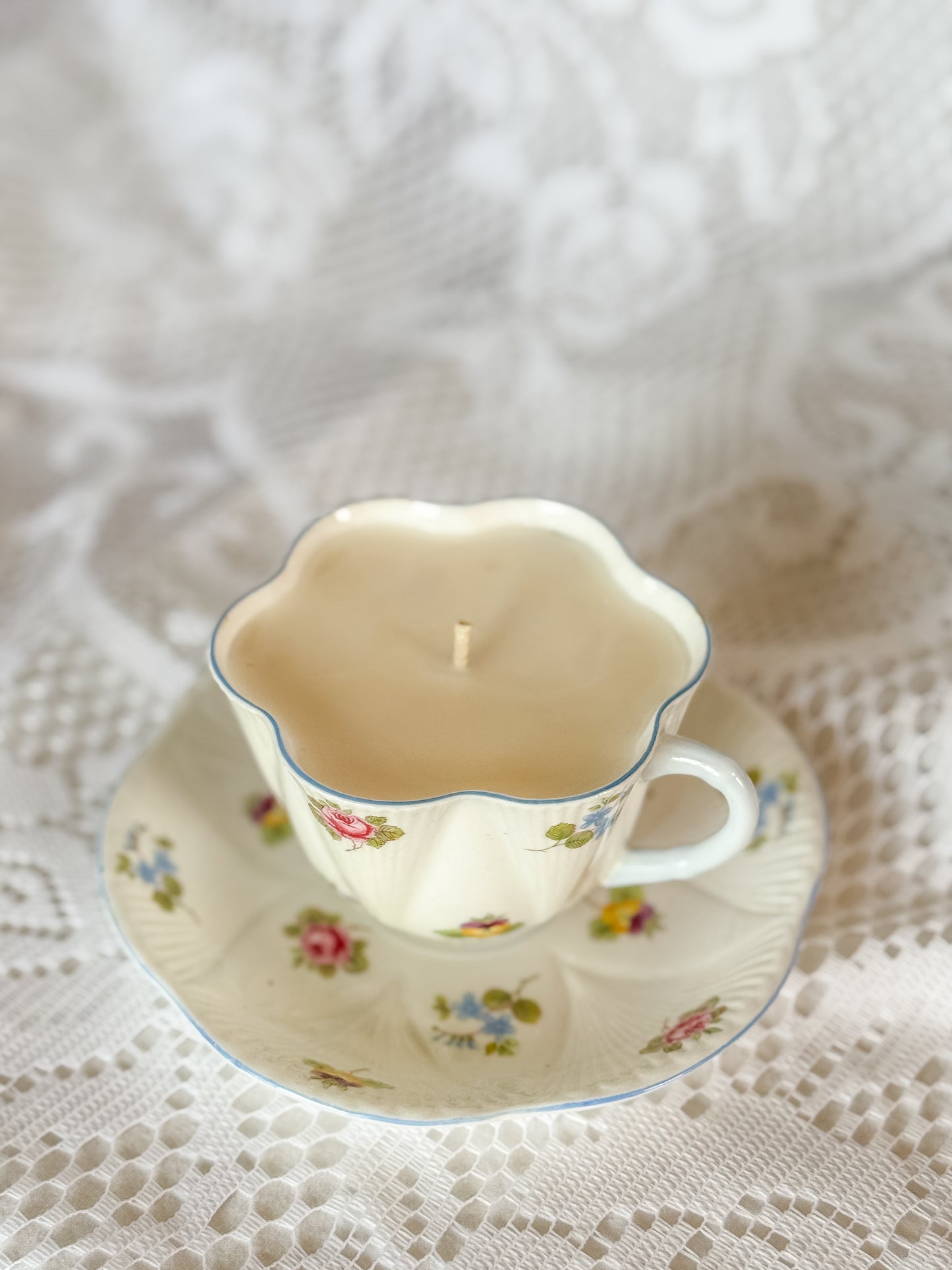 Maeve - Teacup Candle
