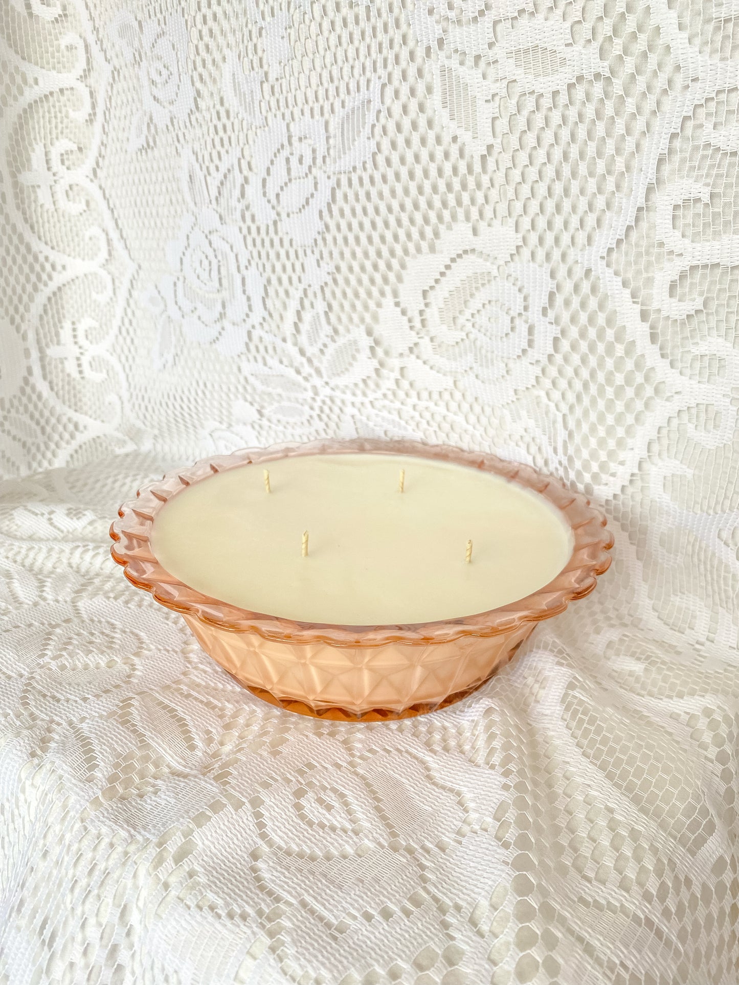 Margaux | Luxe Edition
30oz | Four-Wick | Vintage Depression Glass