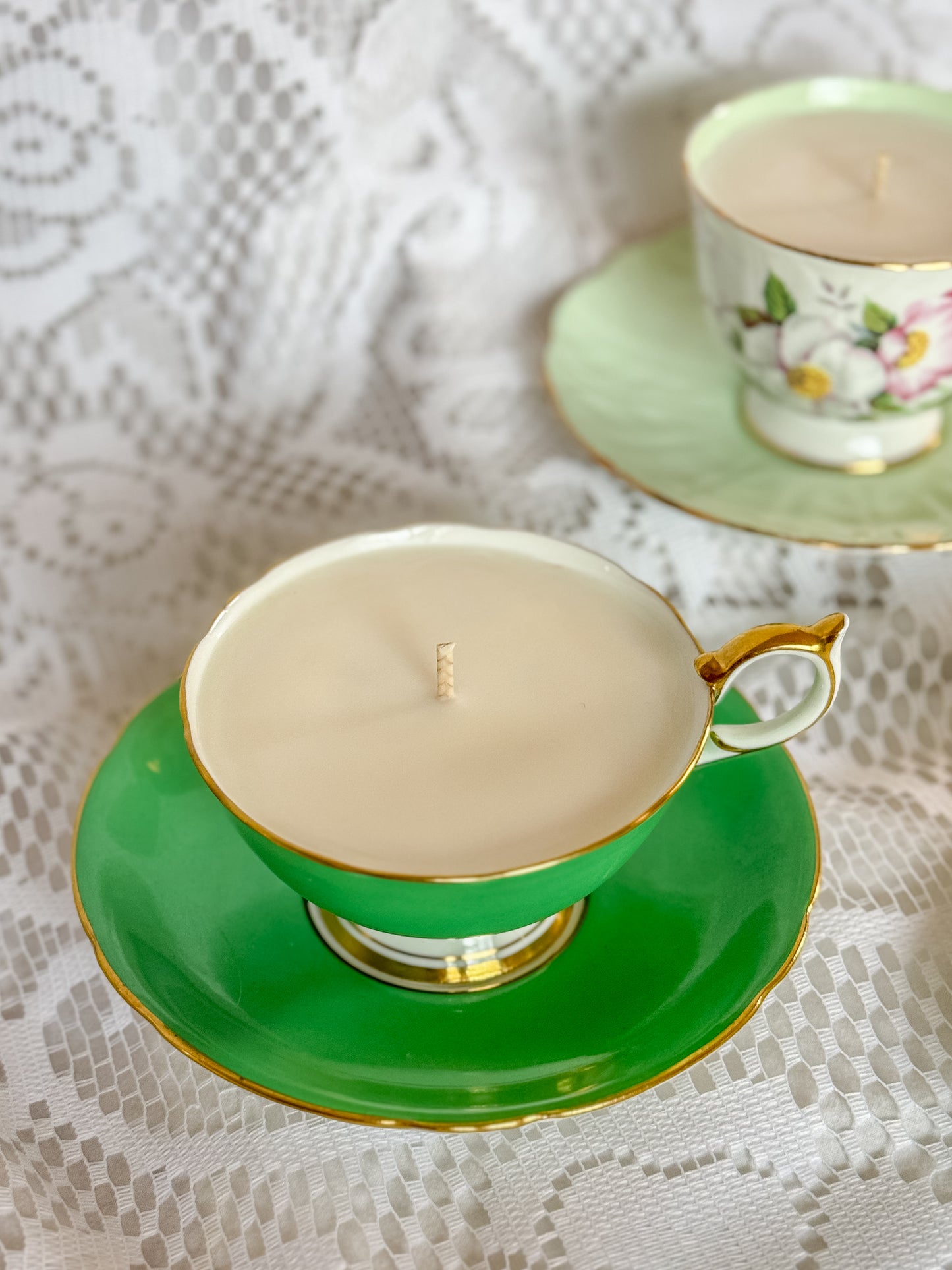 Sybil - Teacup Candle