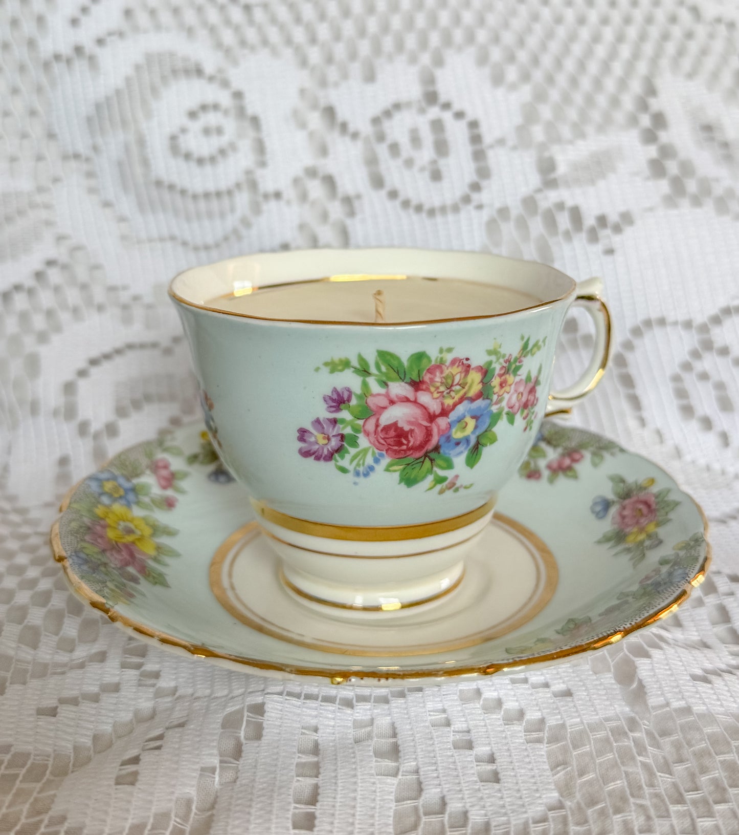 Lottie - Teacup Candle