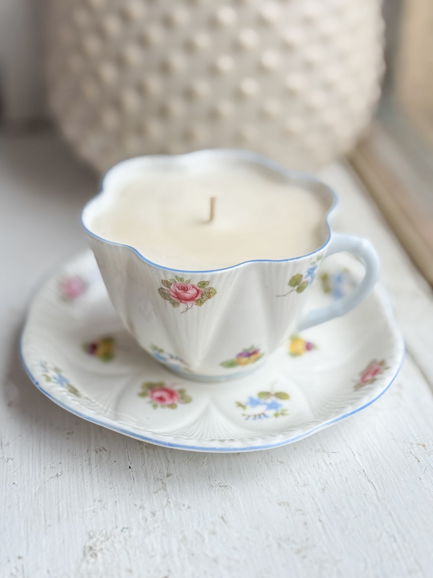 Maeve - Teacup Candle